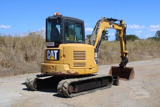 
								2015 CATERPILLAR 305.5E2 CR full									