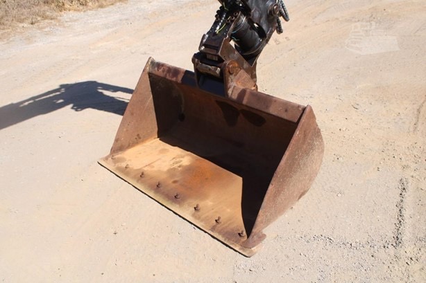 
								2015 CATERPILLAR 305.5E2 CR full									