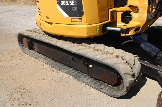 
								2015 CATERPILLAR 305.5E2 CR full									