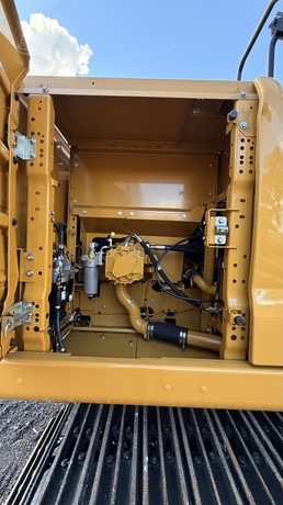 
								2026 CATERPILLAR 323 full									
