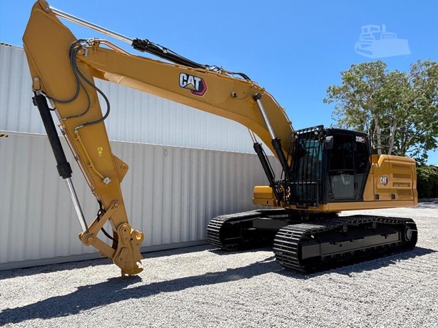 
								2023 CATERPILLAR 330GC full									