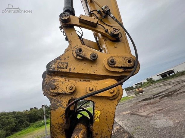 
								2018 CATERPILLAR 349FL full									