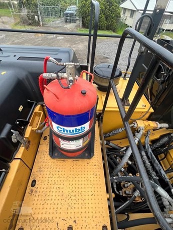 
								2018 CATERPILLAR 349FL full									