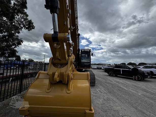 
								2026 CATERPILLAR 352 full									
