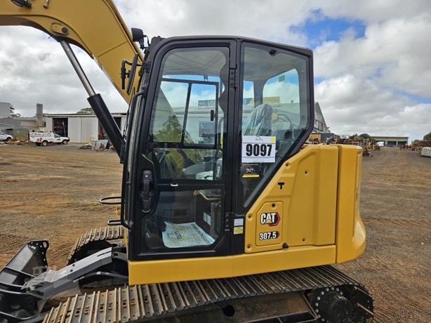 
								2024 CATERPILLAR 307.5 full									