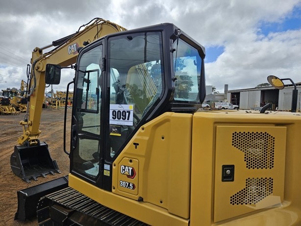 
								2024 CATERPILLAR 307.5 full									