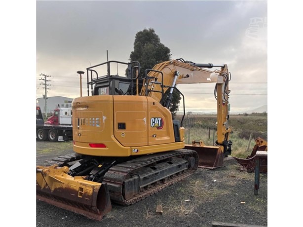 
								2023 CATERPILLAR 315 full									