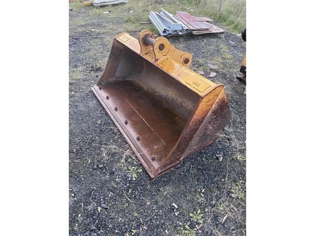 
								2023 CATERPILLAR 315 full									
