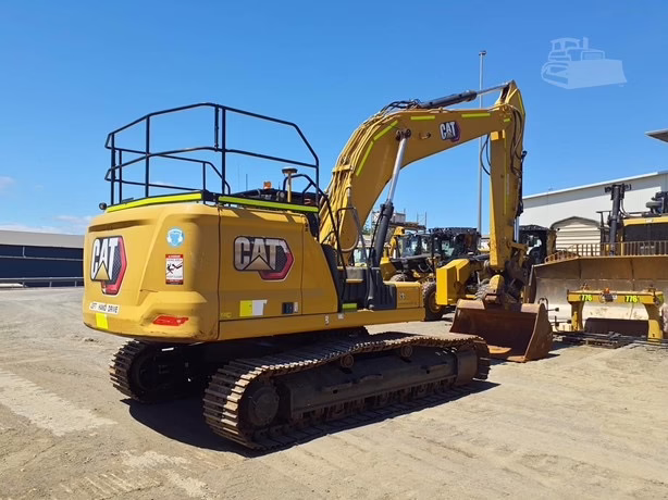 
								2019 CATERPILLAR 330 full									