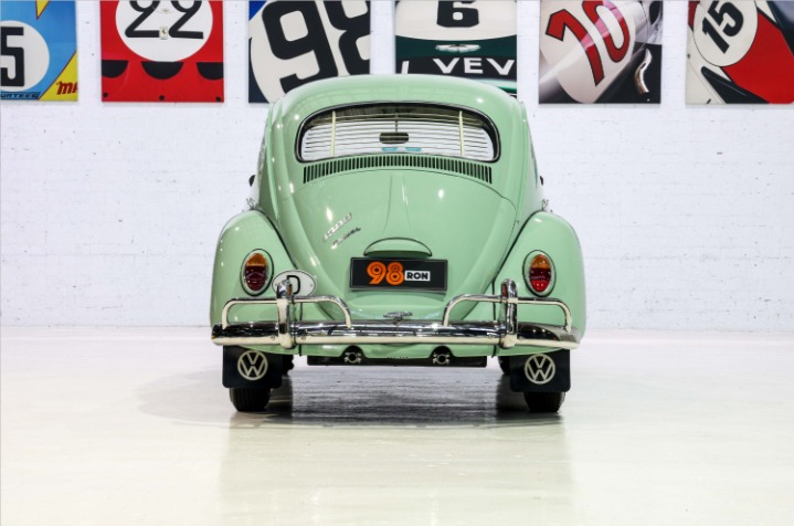 
								1967 Volkswagen Beetle Deluxe full									