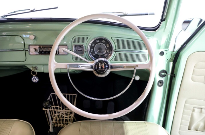 
								1967 Volkswagen Beetle Deluxe full									