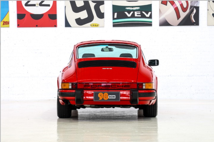
								1976 Porsche 911 2.7 Coupe full									