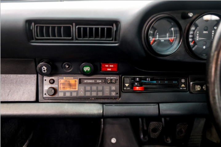 
								1976 Porsche 911 2.7 Coupe full									