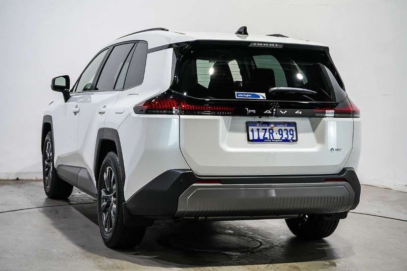 
								2026 Toyota RAV4 GXL AXAL64R full									