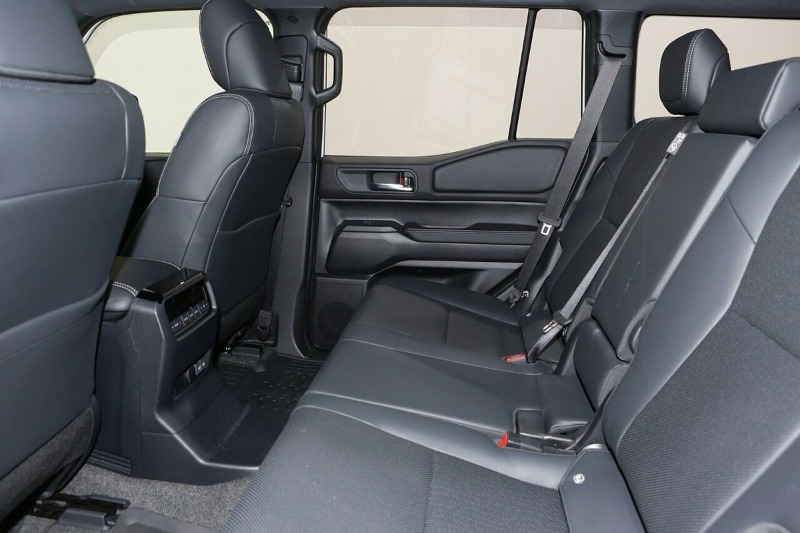 
								2025 Toyota Landcruiser Prado GXL GDJ251R full									
