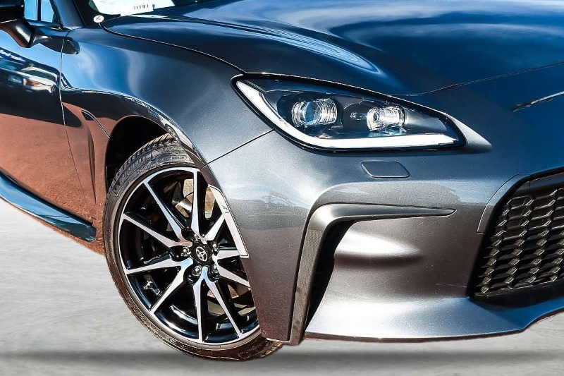 
								2023 Toyota GR86 GT ZN8 full									