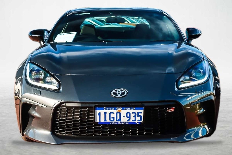 
								2023 Toyota GR86 GT ZN8 full									