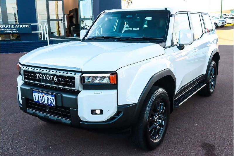 
								2026 Toyota Landcruiser Prado GX GDJ251R full									