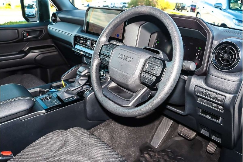 
								2026 Toyota Landcruiser Prado GX GDJ251R full									