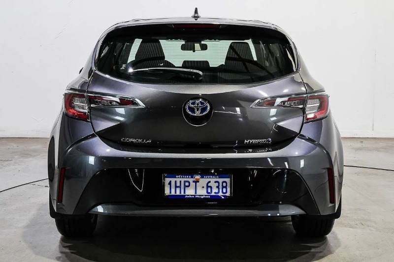 
								2022 Toyota Corolla Ascent Sport Hybrid ZWE211R full									