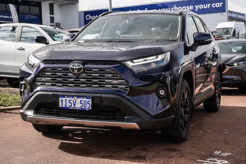 
								2025 Toyota RAV4 Cruiser AXAH54R full									