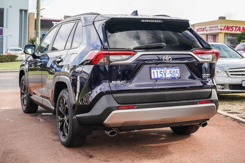 
								2025 Toyota RAV4 Cruiser AXAH54R full									