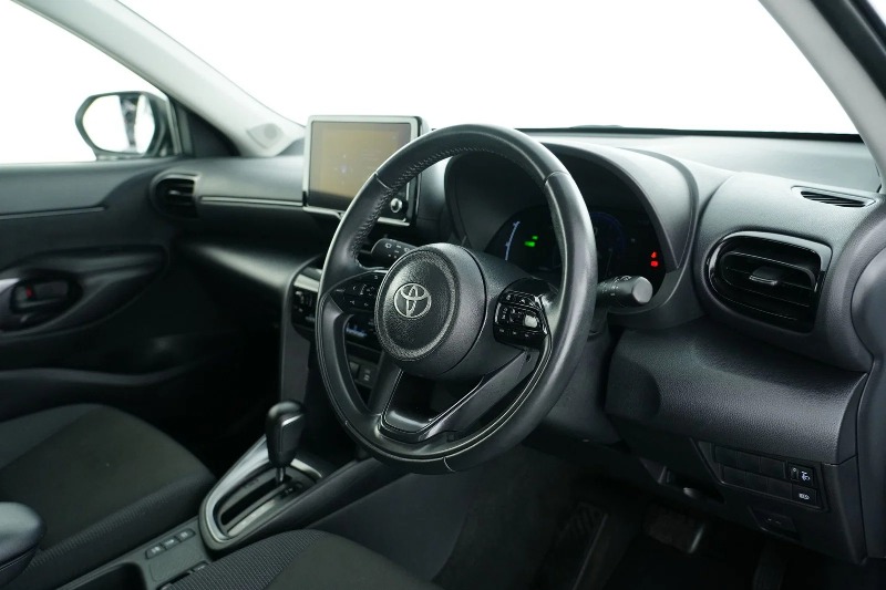 
								2025 Toyota Yaris Cross Hybrid GX Auto 2WD full									