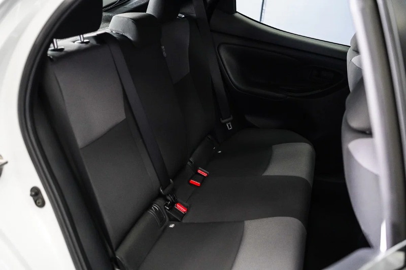 
								2025 Toyota Yaris SX Hybrid Auto full									
