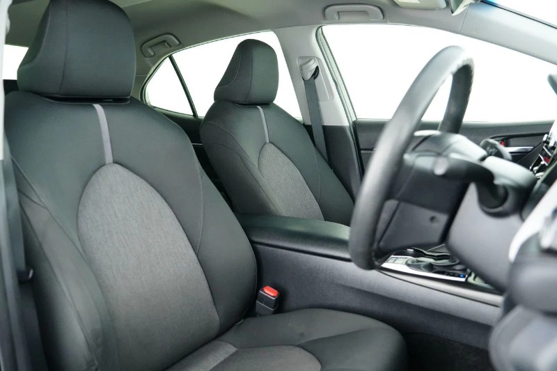 
								2022 Toyota Camry Hybrid Ascent Auto full									