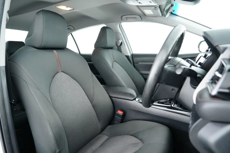 
								2019 Toyota Camry Hybrid Ascent Auto full									
