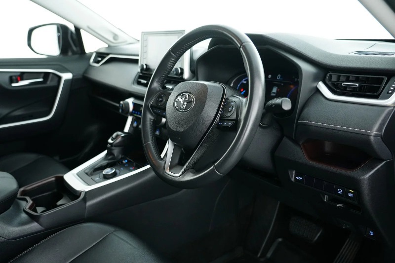 
								2021 Toyota RAV4 Hybrid Cruiser Auto eFour full									