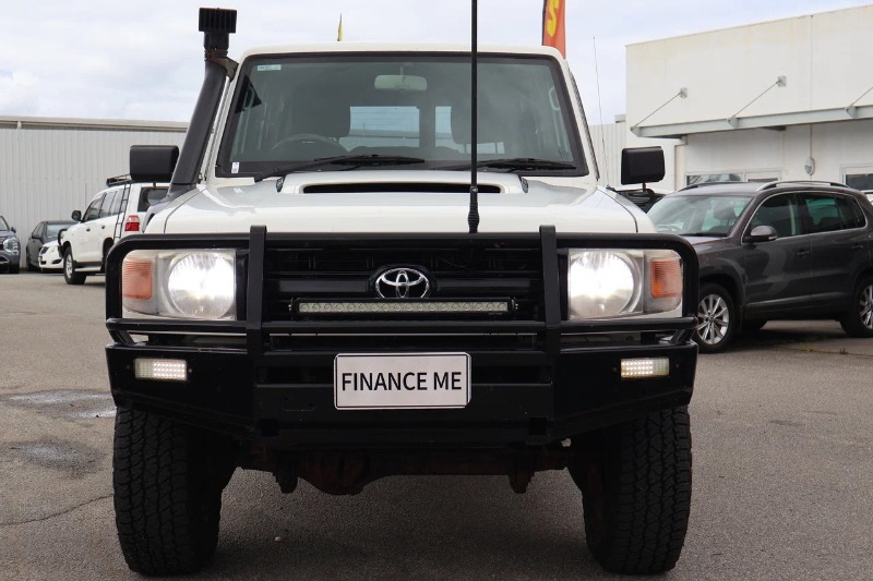 
								2012 Toyota Landcruiser Workmate Manual 4×4 full									