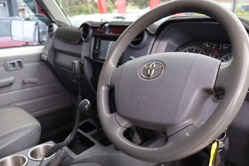 
								2012 Toyota Landcruiser Workmate Manual 4×4 full									