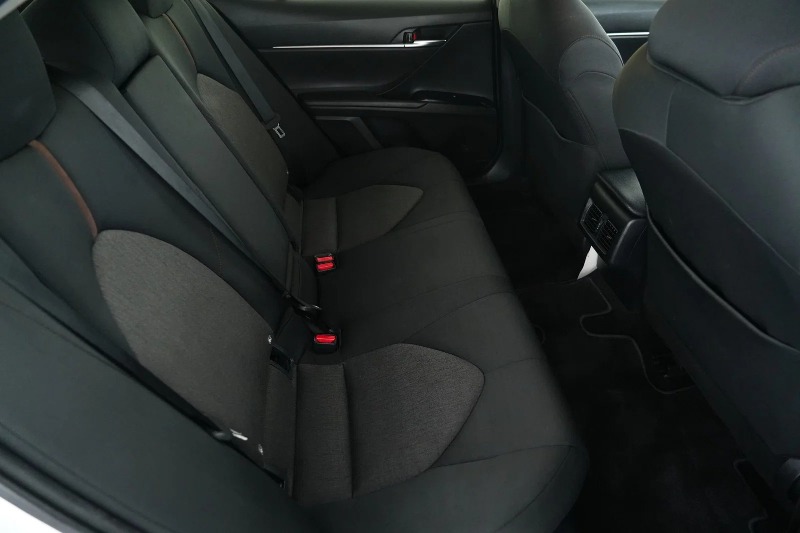 
								2020 Toyota Camry Hybrid Ascent Auto full									