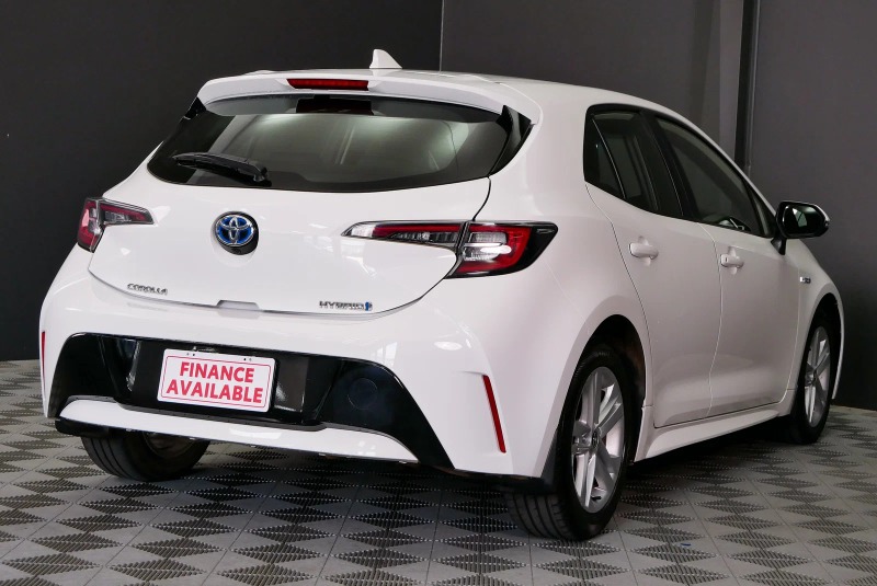 
								2020 Toyota Corolla Ascent Sport Hybrid Auto full									