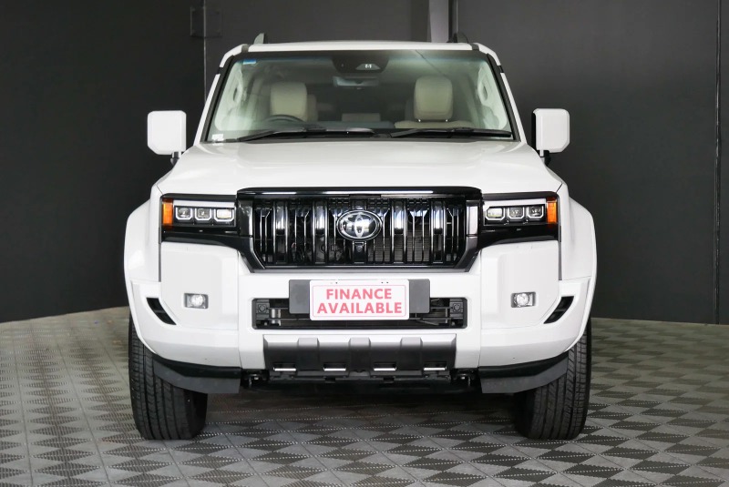
								2026 Toyota Landcruiser Prado Kakadu Auto 4×4 full									