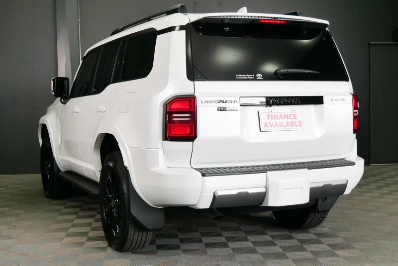 
								2026 Toyota Landcruiser Prado Kakadu Auto 4×4 full									