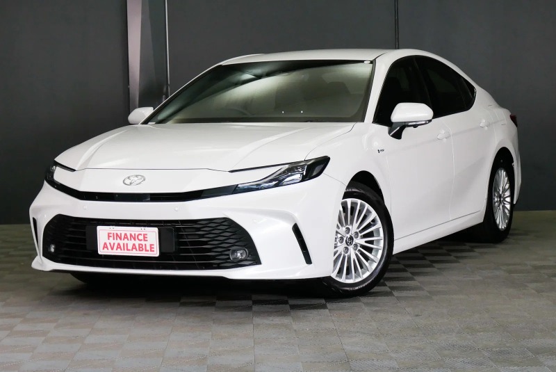 
								2025 Toyota Camry Hybrid Ascent Auto full									