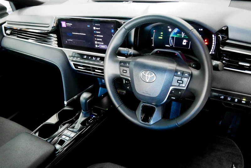 
								2025 Toyota Camry Hybrid Ascent Auto full									