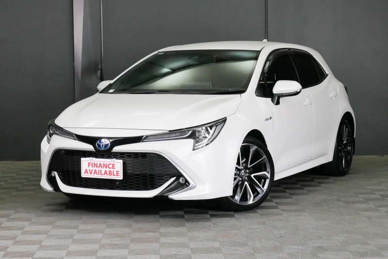 
								2022 Toyota Corolla ZR Hybrid Auto full									