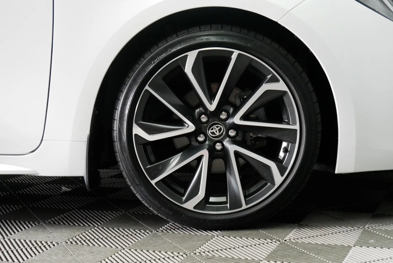 
								2022 Toyota Corolla ZR Hybrid Auto full									