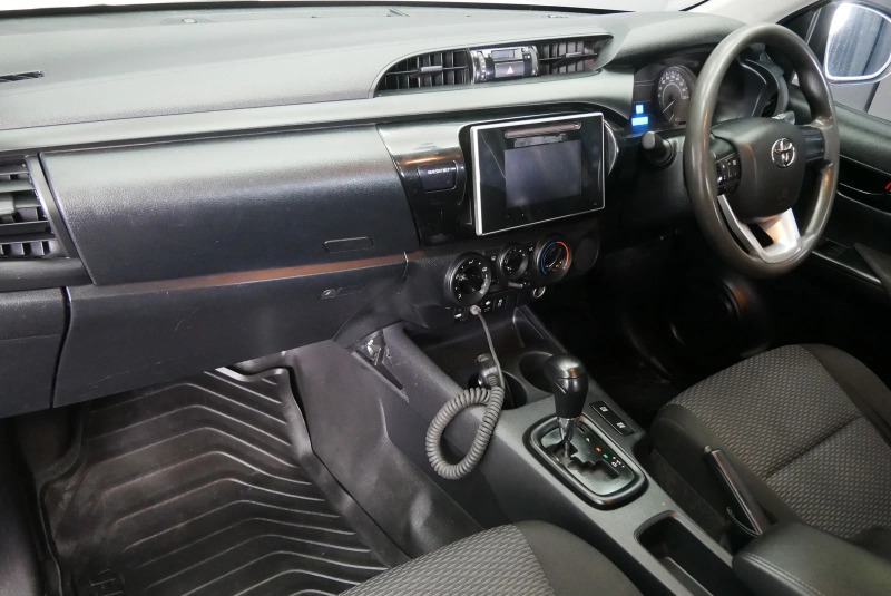 
								2018 Toyota Hilux Workmate Auto 4×2 Double Cab full									