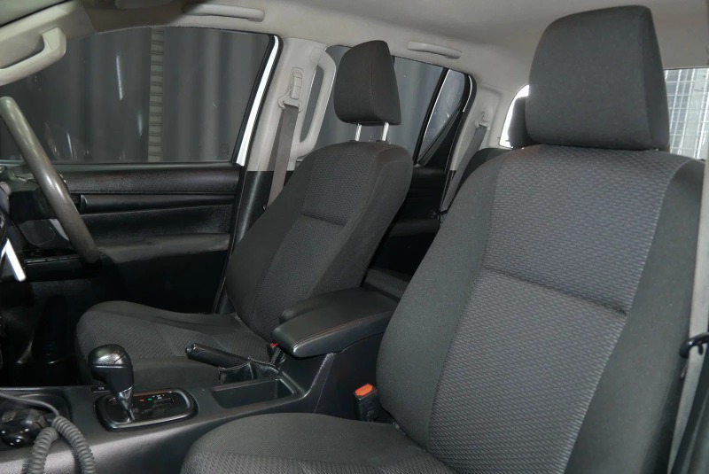 
								2018 Toyota Hilux Workmate Auto 4×2 Double Cab full									