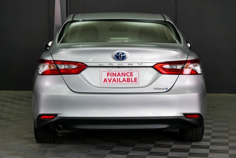 
								2023 Toyota Camry Hybrid Ascent Auto full									