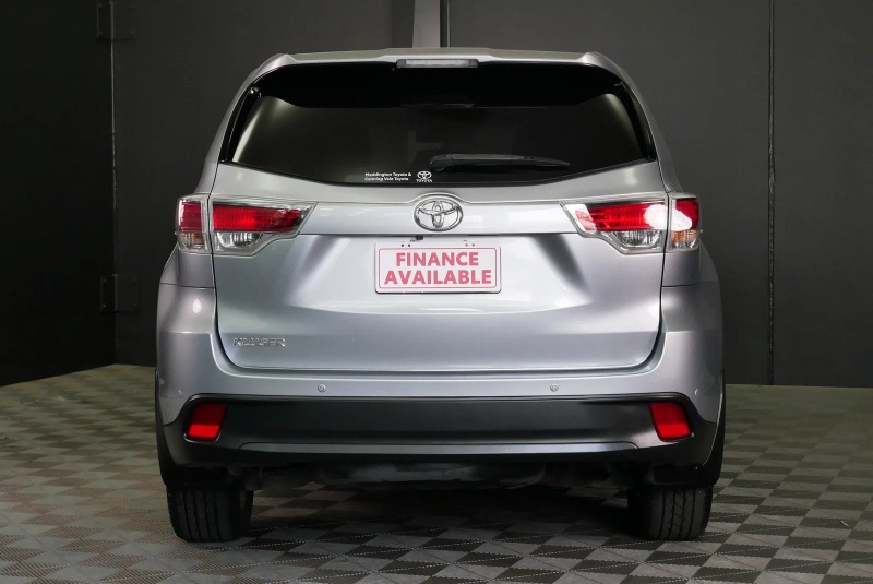 
								2014 Toyota Kluger GX Auto 2WD full									
