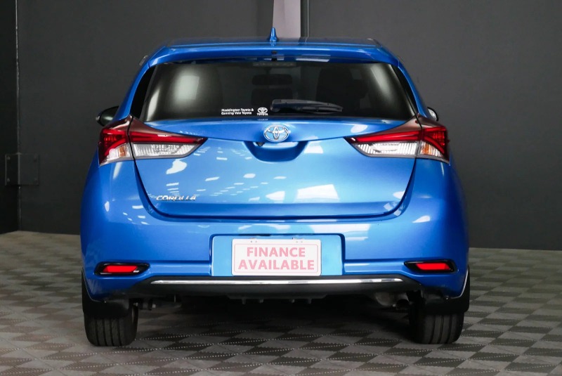 
								2015 Toyota Corolla Ascent Sport Auto full									