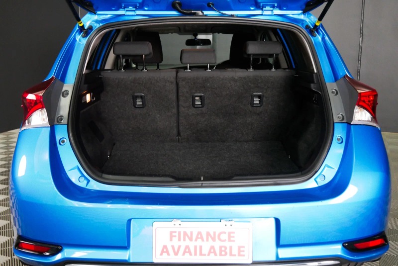 
								2015 Toyota Corolla Ascent Sport Auto full									