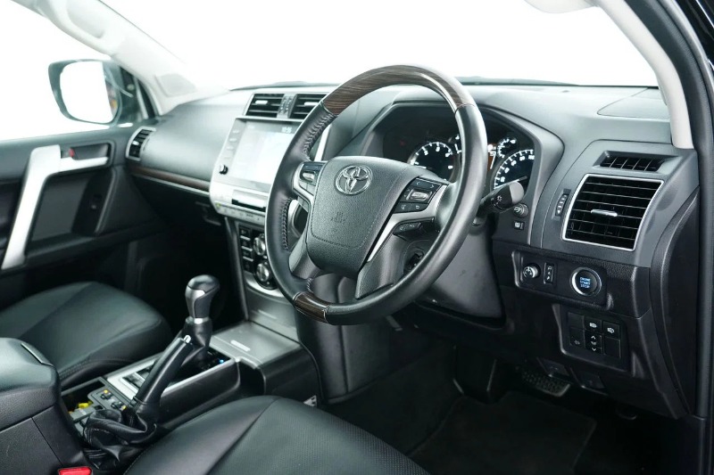 
								2023 Toyota Landcruiser Prado Kakadu Auto 4×4 full									