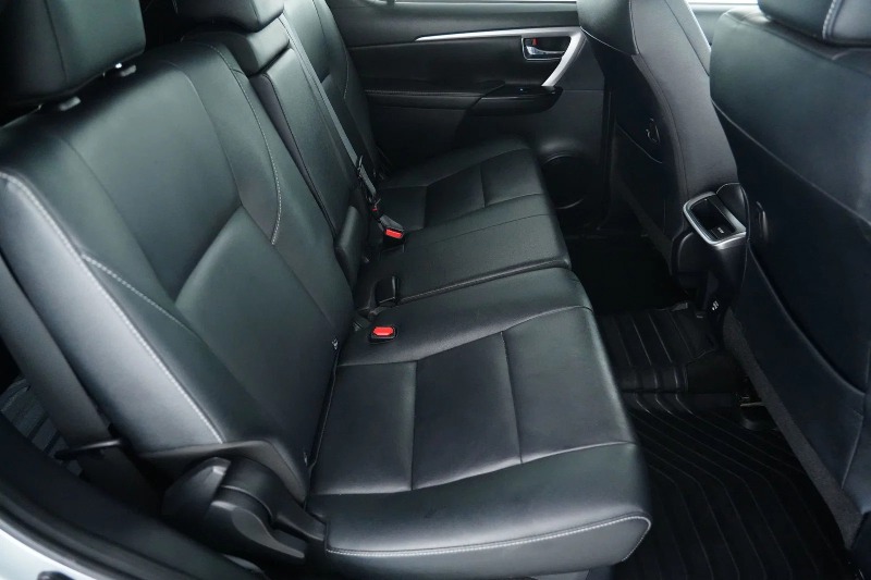 
								2023 Toyota Fortuner Crusade Auto 4×4 full									