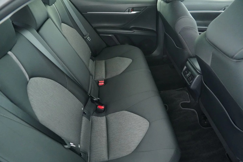 
								2023 Toyota Camry Hybrid Ascent Auto full									